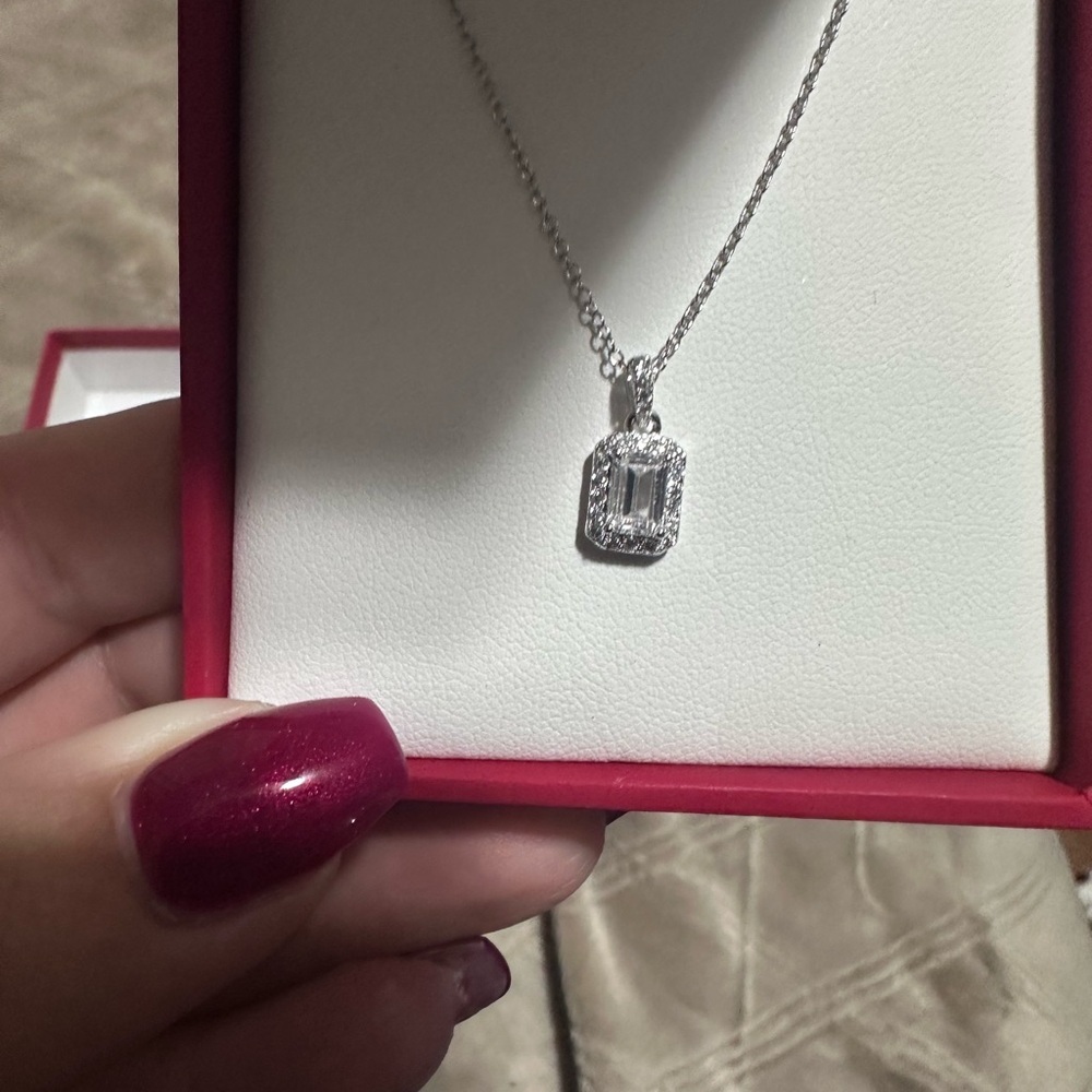 NIB- Vintage Sterling Silver‎ Necklace with Pendant - Picture 5 of 9